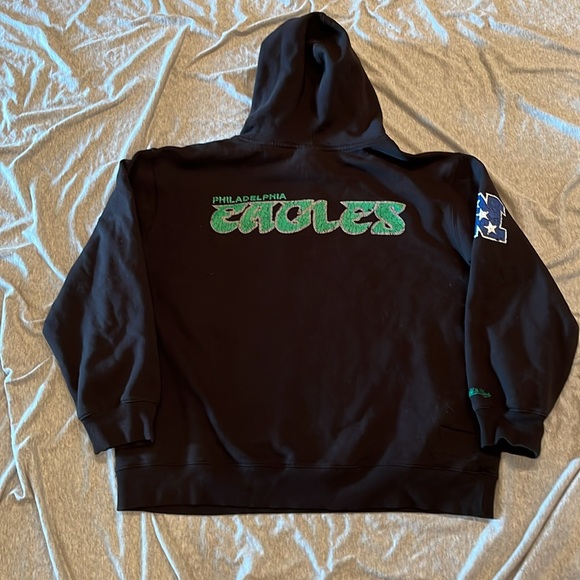 Mitchell & Ness Phila Eagles 🦅 Throwback Fleece Hoodie - Picture 8 of 15